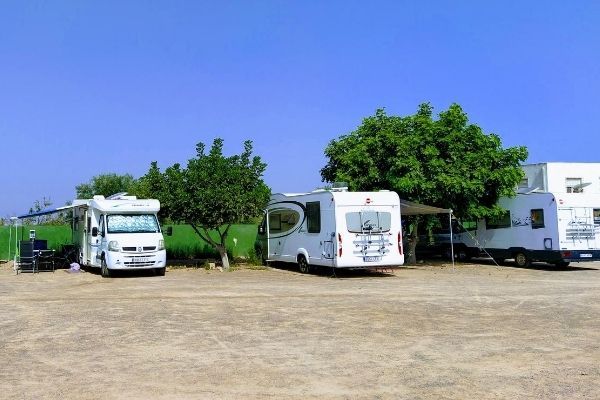 Camper Park y Área de Caravanas - Cartagena - Murica | Espacio Finca Alegría